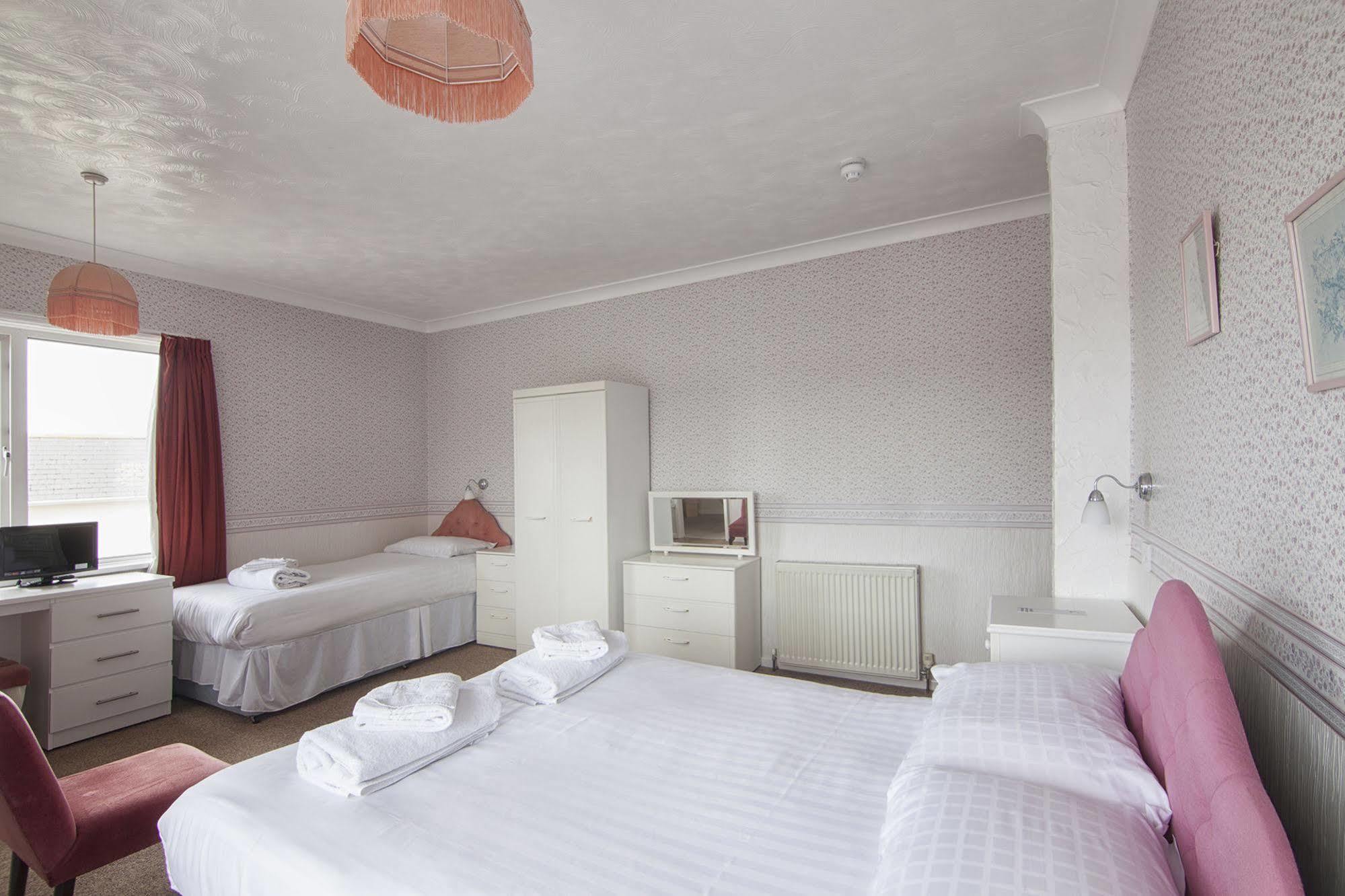 The Wight Bay Hotel - Isle Of Wight Sandown Εξωτερικό φωτογραφία